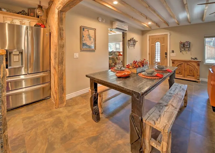 Patio And Fenced Yard Cozy Payson Cabin Retreat Holiday home *